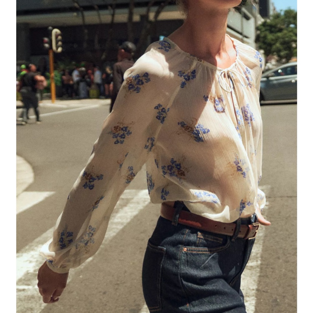 SEMI-SHEER FLORAL PRINT BLOUSE